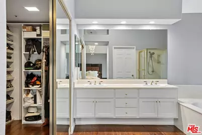 17807 Tuscan Dr, Los Angeles, CA 91344 - Photo 26