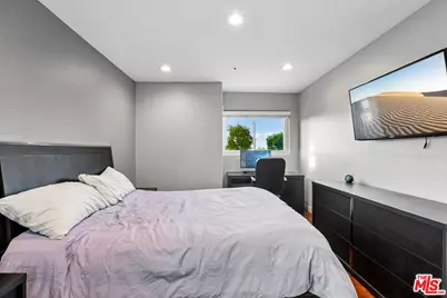 17807 Tuscan Dr, Los Angeles, CA 91344 - Photo 34