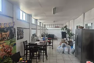 4922 W 104th St, Inglewood, CA 90304 - Photo 10