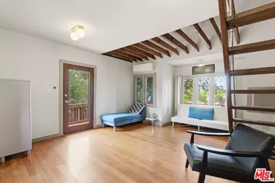 1842 Phillips Way, Los Angeles, CA 90042 - Photo 10
