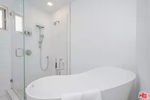 5737 Camellia Ave, North Hollywood, CA 91601 - Photo 16