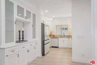 5737 Camellia Ave #118, North Hollywood, CA 91601 - Photo 10