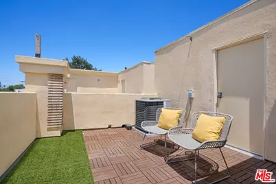 5737 Camellia Ave #118, North Hollywood, CA 91601 - Photo 22