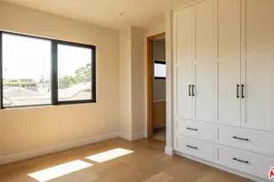 12427 Cumpston St, Los Angeles, CA 91607 - Photo 36