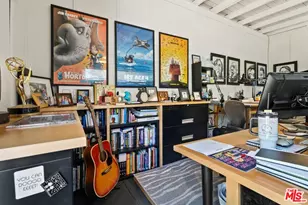 202 N Gower St, Los Angeles, CA 90004 - Photo 16