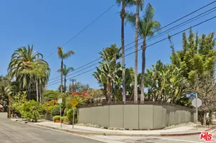 136 Beloit Ave, Los Angeles, CA 90049 - Photo 10