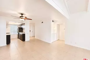2170 S Palm Canyon Dr, Palm Springs, CA 92264 - Photo 20