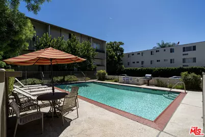 18445 Hatteras St #504, Los Angeles, CA 91356 - Photo 20