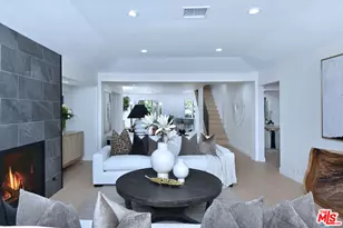 19061 Wells Dr, Los Angeles, CA 91356 - Photo 10