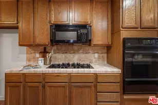 14630 Dickens St, Los Angeles, CA 91403 - Photo 14
