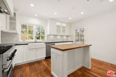 773 Via De La Paz, Los Angeles, CA 90272 - Photo 14