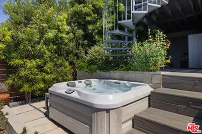 523 Marie Ave, Los Angeles, CA 90042 - Photo 24