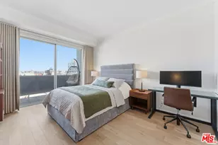 7250 Franklin Ave, Los Angeles, CA 90046 - Photo 12