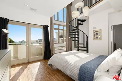 1145 N Horn Ave #E, West Hollywood, CA 90069 - Photo 1