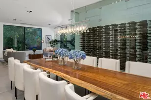 118 S Canyon View Dr, Los Angeles, CA 90049 - Photo 10
