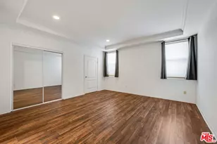 10924 Bloomfield St, Los Angeles, CA 91602 - Photo 4