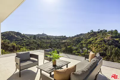 8045 Bulwer Dr, Los Angeles, CA 90046 - Photo 20