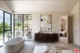 24172 Lupin Hill Rd, Hidden Hills, CA 91302 - Photo 22