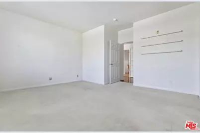 14570 Benefit St #201, Sherman Oaks, CA 91403 - Photo 34