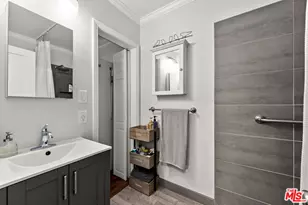 1001 Farnam St, Los Angeles, CA 90042 - Photo 16