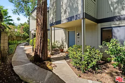 484 Rosemont Ave, Pasadena, CA 91103 - Photo 6