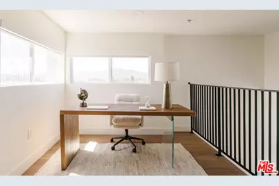 11011 Huston St #410, North Hollywood, CA 91601 - Photo 26