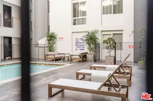 11011 Huston St, North Hollywood, CA 91601 - Photo 32
