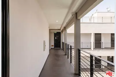 11011 Huston St #Ph3, North Hollywood, CA 91601 - Photo 56