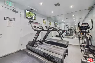 10701 Wilshire Blvd, Los Angeles, CA 90024 - Photo 36