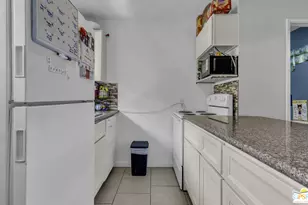 53385 Eisenhower Dr, La Quinta, CA 92253 - Photo 28