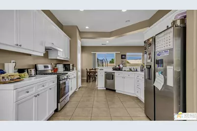 11531 Pomelo Dr, Desert Hot Springs, CA 92240 - Photo 14