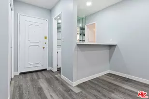 927 N Kings Rd, West Hollywood, CA 90069 - Photo 18