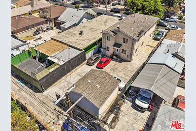 1219 E 57th St, Los Angeles, CA 90011 - Photo 18