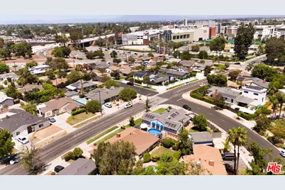 5908 Radford Ave, Los Angeles, CA 91607 - Photo 58
