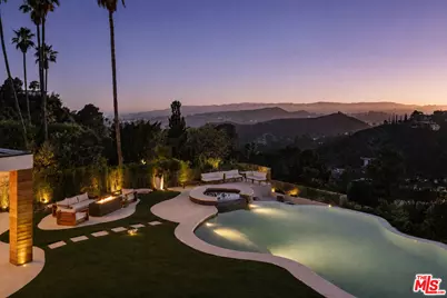 455 Castle Pl, Beverly Hills, CA 90210 - Photo 2