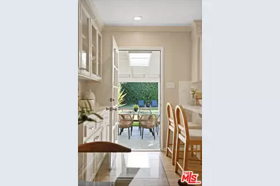 137 N Ontario St, Burbank, CA 91505 - Photo 12