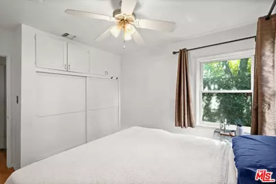 17646 Delano St, Los Angeles, CA 91316 - Photo 18
