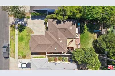 17646 Delano St, Los Angeles, CA 91316 - Photo 30