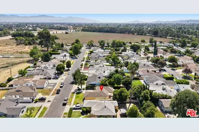 17646 Delano St, Los Angeles, CA 91316 - Photo 32