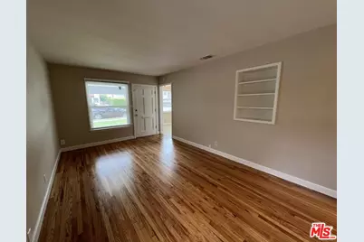 3000 Yale Ave, Los Angeles, CA 90292 - Photo 4