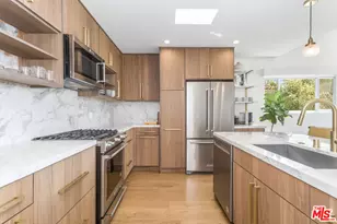 6826 Iris Cir, Los Angeles, CA 90068 - Photo 12