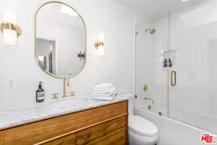 6826 Iris Cir, Los Angeles, CA 90068 - Photo 18