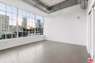 939 S Broadway, Los Angeles, CA 90015 - Photo 2