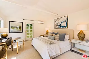 827 Yale St, Santa Monica, CA 90403 - Photo 24