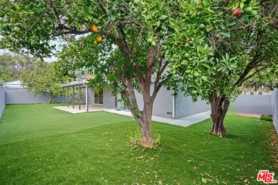 22932 Covello St, Los Angeles, CA 91307 - Photo 36