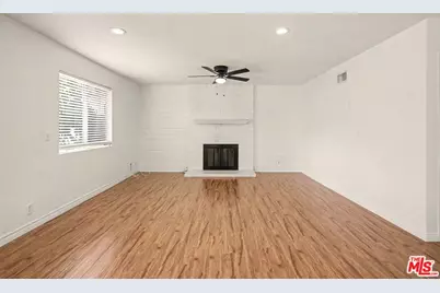 22932 Covello St, Los Angeles, CA 91307 - Photo 6
