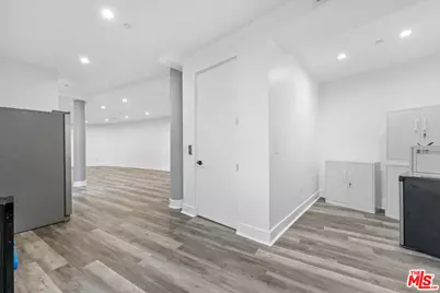 6181 Temple Hill Dr, Los Angeles, CA 90068 - Photo 48