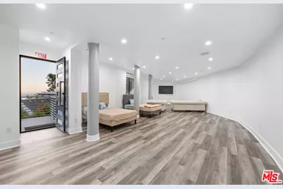 6181 Temple Hill Dr, Los Angeles, CA 90068 - Photo 44