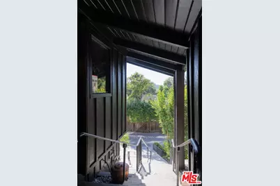 4118 Oak Hollow Rd, Calabasas, CA 91302 - Photo 6
