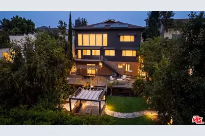 5211 Baza Ave, Los Angeles, CA 91364 - Photo 1